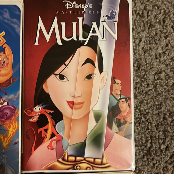 🔥 Set of 4 Disney Movies VHS  Hercules -Mulan - The Big Green - Aladdin - Picture 4 of 5